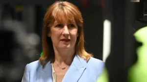 Rachel Reeves plans VAT threshold rise to boost economy
