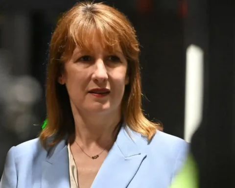 Rachel Reeves plans VAT threshold rise to boost economy