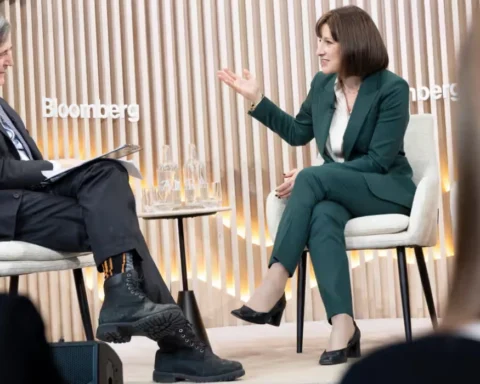 Rachel Reeves plans visa scheme for AI and life science experts