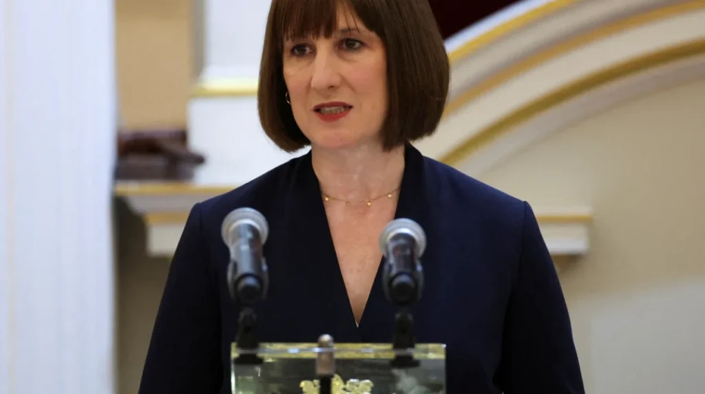 Rachel Reeves set to review pensions auto-enrolment rules