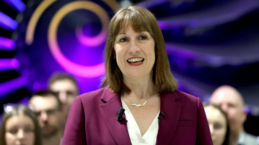 Rachel Reeves welcomes banks' call for ring-fencing reform