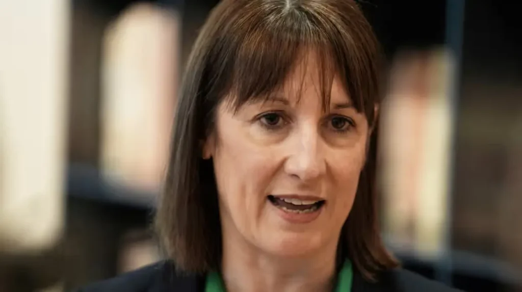 Rachel reeves faces setback as UK borrowing hits £10.7bn