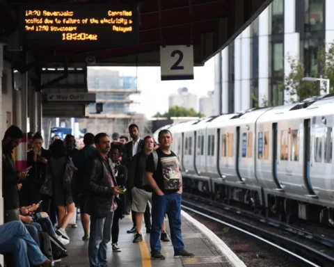 Rail Passenger Delay Compensation Reaches £100 Million Annually