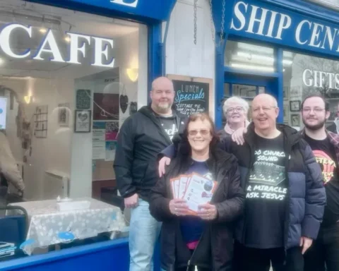 Rainham residents join special walk for SANDS charity