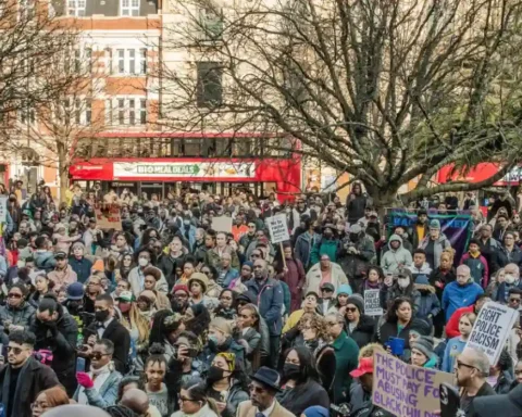 Retail giants oppose Labour's obesity plan (1)