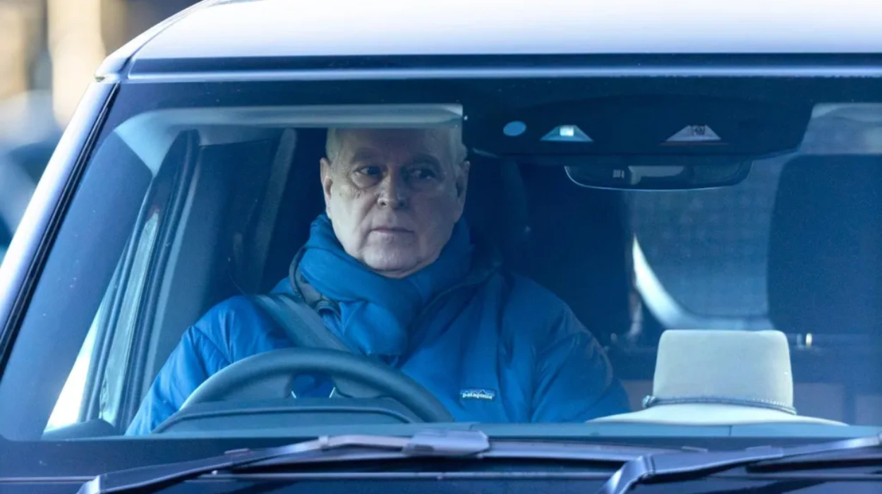 Royal Family greet crowds after Christmas Day service