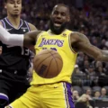 Sacramento Kings defeat Los Angeles Lakers 124-112 behind DeRozan’s 32