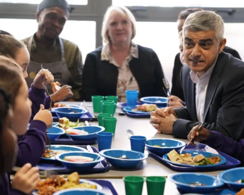 Sadiq Khan Vows to Extend Free Primary School Meals for Children if Re-elected