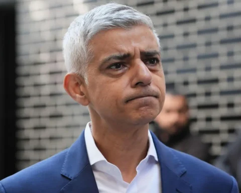 Sadiq Khan faces claims of ignoring anti-Semitic slogans