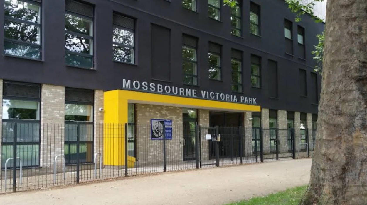Safeguarding head hits back over Mossbourne review claims in Hackney