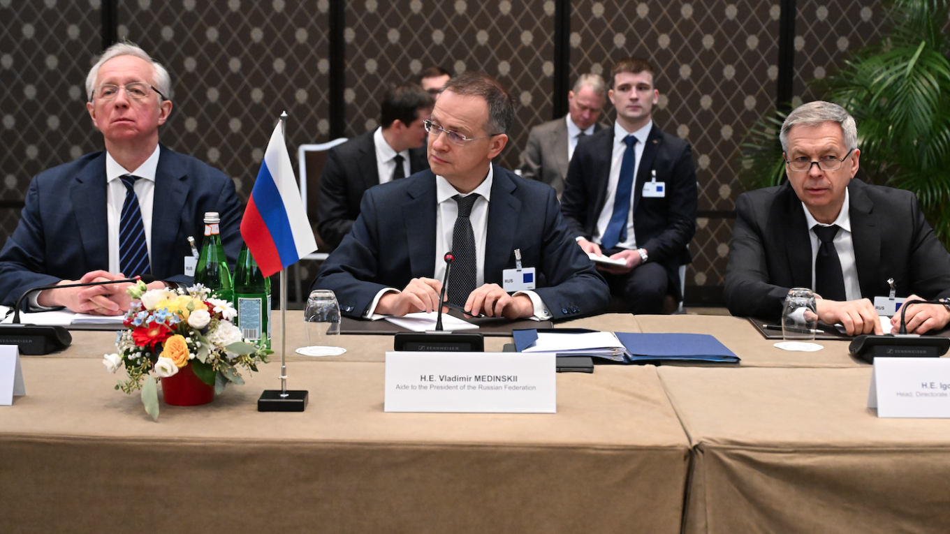 Ukraine Russia Peace Talks Intensify in Geneva Switzerland 2026 3 Officials meet during Ukraine Russia peace talks in Geneva 2026