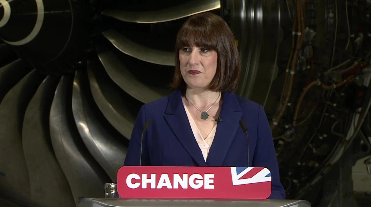 Shadow Chancellor Rachel Reeves Pledges No New Taxes if Labour Wins
