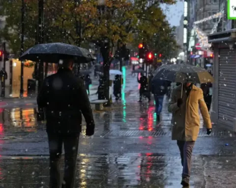 Snow warnings persist as London faces freezing weather