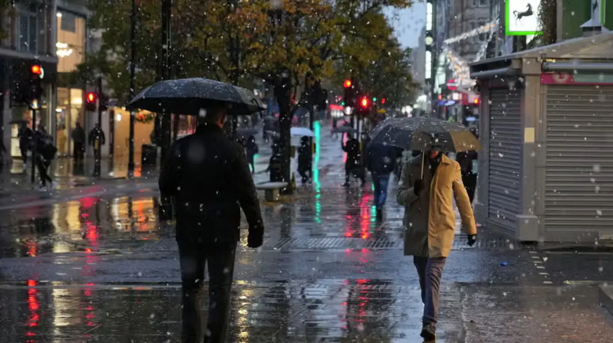Snow warnings persist as London faces freezing weather