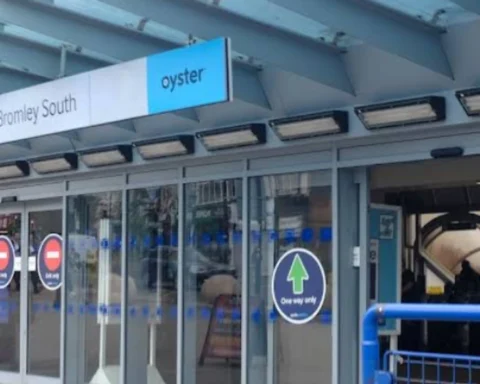 Southeastern services in Bromley halted this weekend