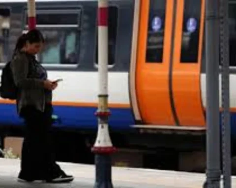 Southern Trains cancelled at East Croydon to Crystal Palace