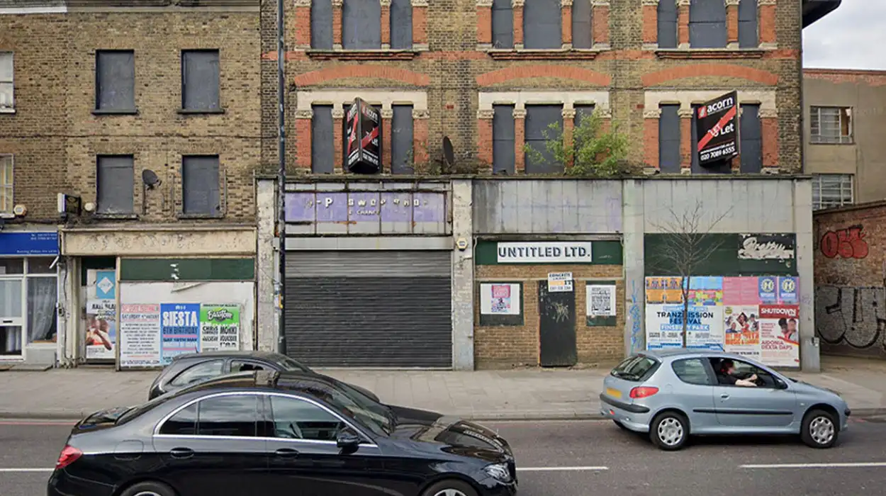 Southwark backs sale of site to developer for £80m MMC scheme