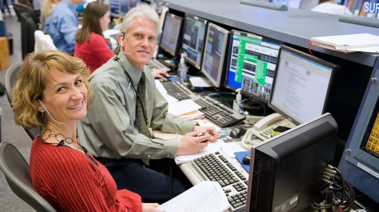 Spacex recovery ship executes crew extraction medical stabilisation