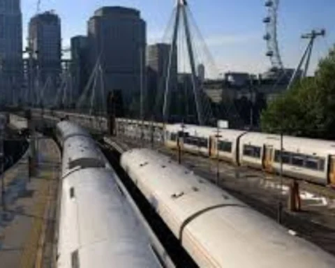 Speed restrictions hit two key rail routes in UK