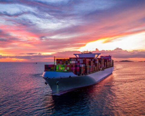 Container backlog highlights shipping delays global trade disruption