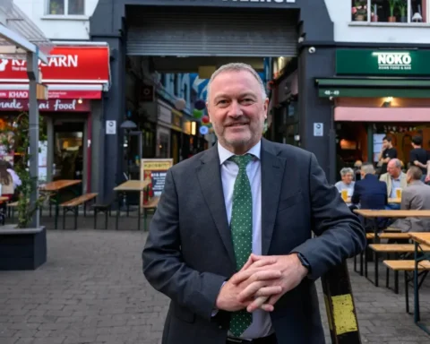 Steve Reed signals veto if Islamophobia law threatens speech