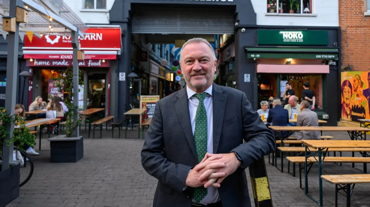 Steve Reed signals veto if Islamophobia law threatens speech