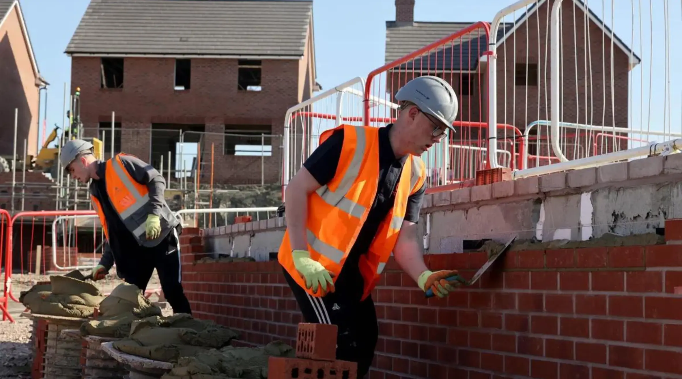 Study Finds UK's Brick Imports at Record High with Soaring Carbon Footprint