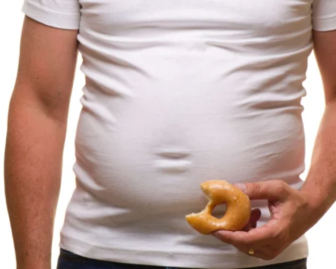Study finds excess belly fat linked to heart damage in men
