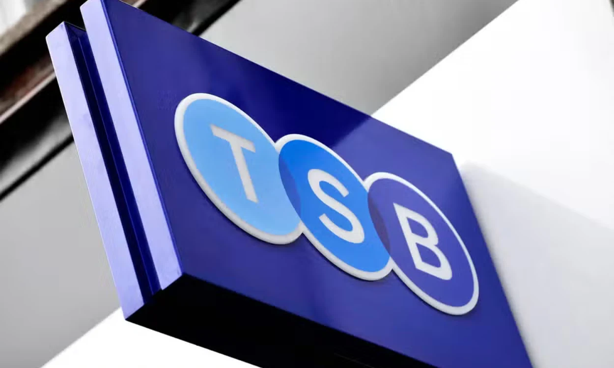TSB Warns of Rising Purchase Scams Ahead of Black Friday and Christmas Season