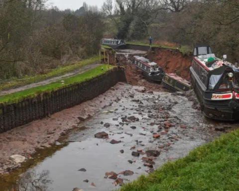 Ten people rescued after boat falls into Whitchurch canal sinkhole