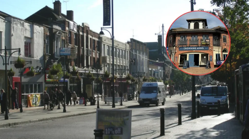 The Crowning Angel Romford unveils new signs & awnings