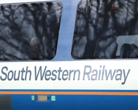 Three major London commuter rail firms set to be renationalised in 2025
