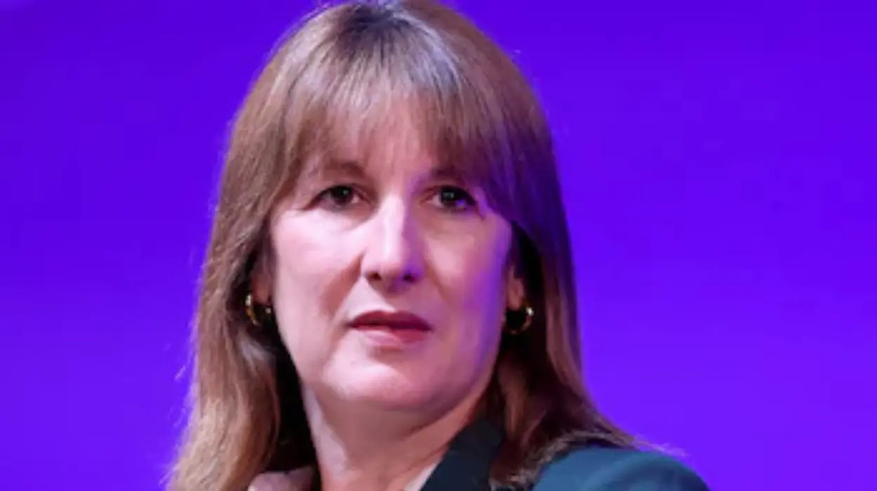 Tories call for Rachel Reeves to resign over housing law