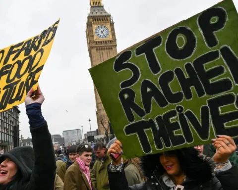 Torsten Bell says Rachel Reeves farm tax funds shoplifting fight