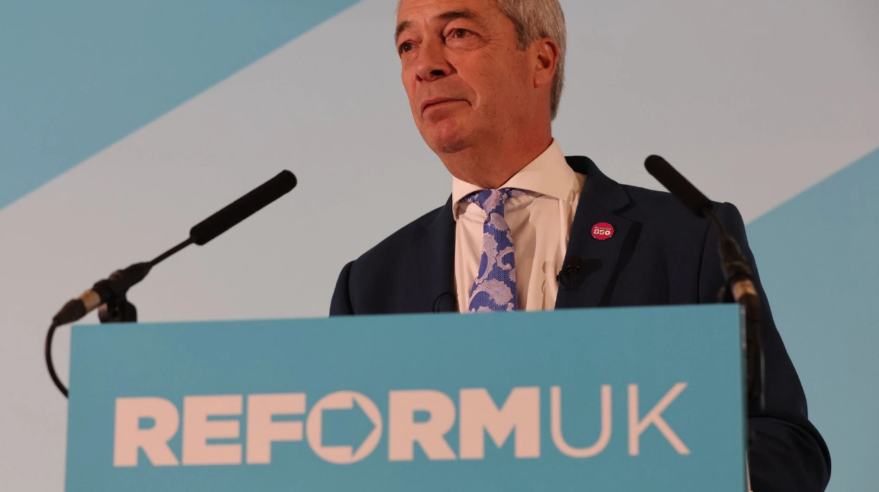 Tory leader Kemi Badenoch criticises Reform leader Nigel Farage over racist remarks
