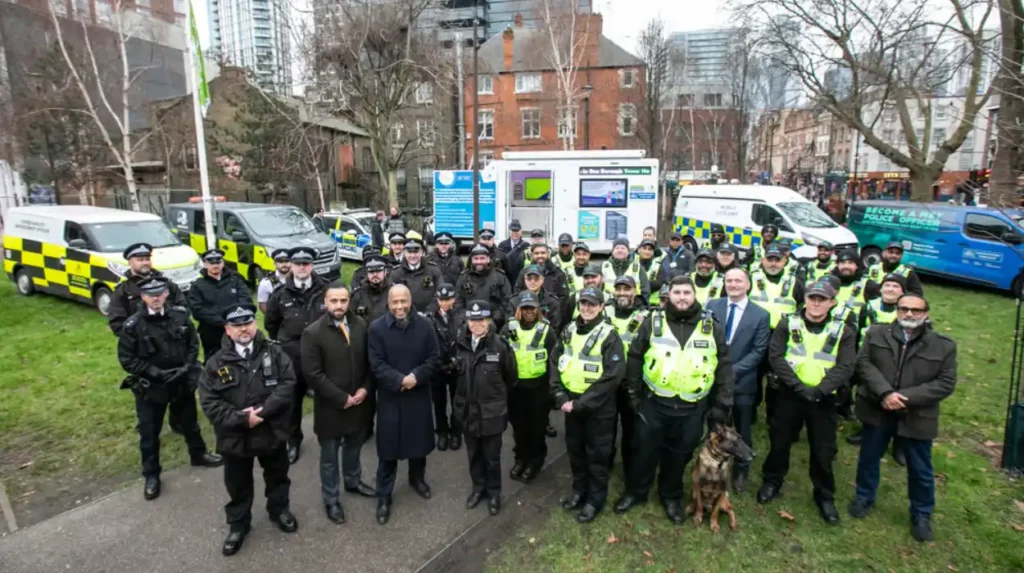 Tower Hamlets £8m crackdown on phone snatchers and drug trade