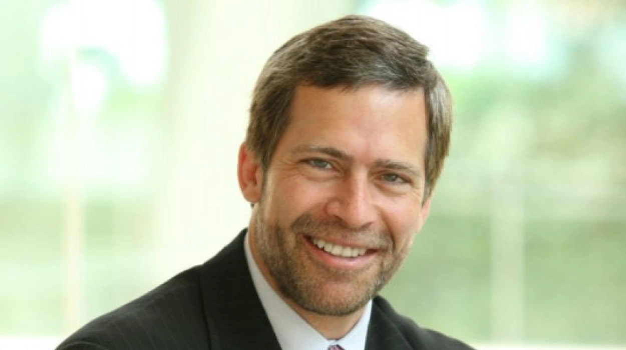 Tribunal reviews 142 email chains 47 client transactions evidence