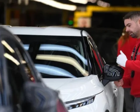 UK Cars to Face 6% Tariff on Exports to Canada as Post-Brexit Trade Deal Expires