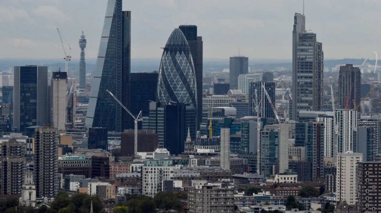 UK Economy Gains Momentum Amid Rising Inflation Concerns