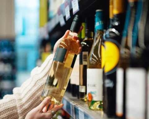 UK Government faces calls to set minimum alcohol price