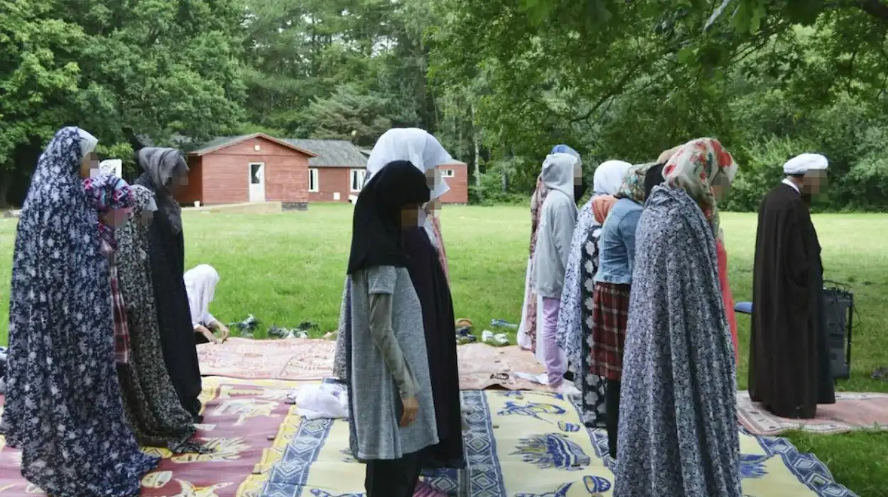 UK Islamic camp under fire over radical claims