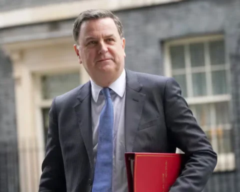UK Minister Warns of Possible Loss of Sickness Benefits for Depression or Anxiety Sufferers
