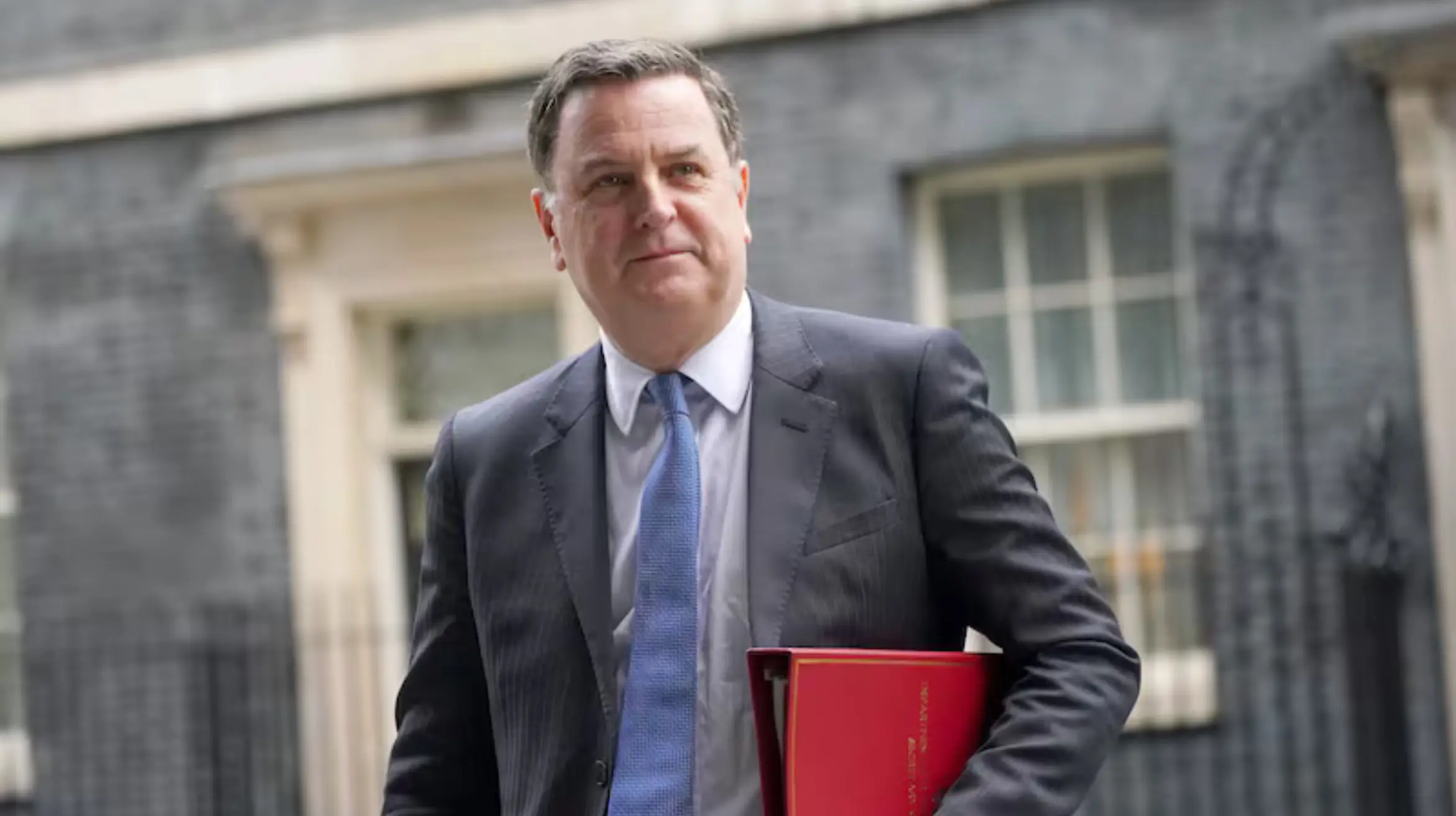 UK Minister Warns of Possible Loss of Sickness Benefits for Depression or Anxiety Sufferers