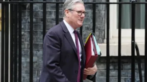 UK PM Keir Starmer faces criticism for welcoming Egyptian activist Alaa Abdel Fattah