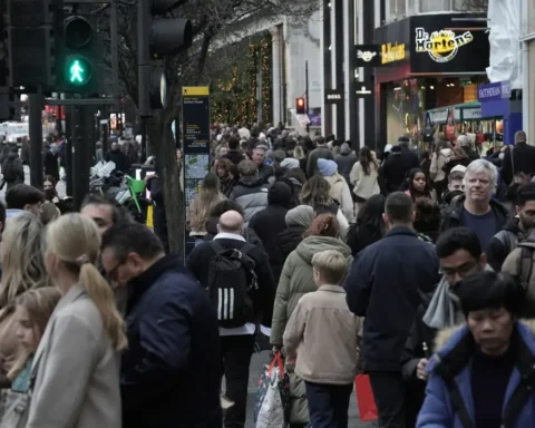 UK Population Growth Hits Second Highest in 75 Years