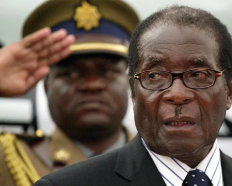 UK advised against military action to remove Robert Mugabe in 2004