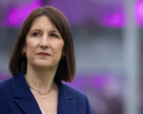 UK faces fastest rise in jobseekers since 2020