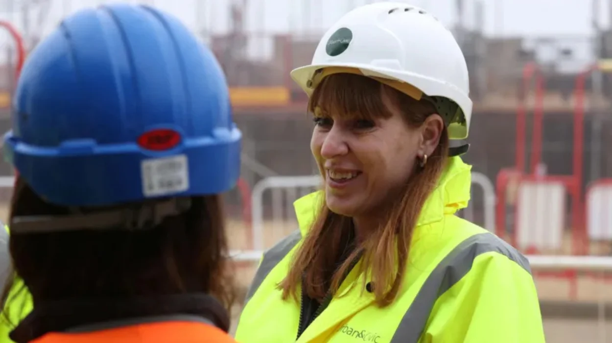 UK faces shortage of builders for Labour's 1.5m homes target