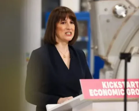 UK government backs Heathrow extension, 100,000 jobs to be created