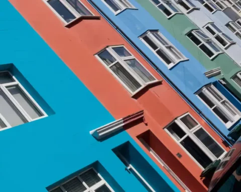 UK house prices drop 0.8% in June, biggest since 2023